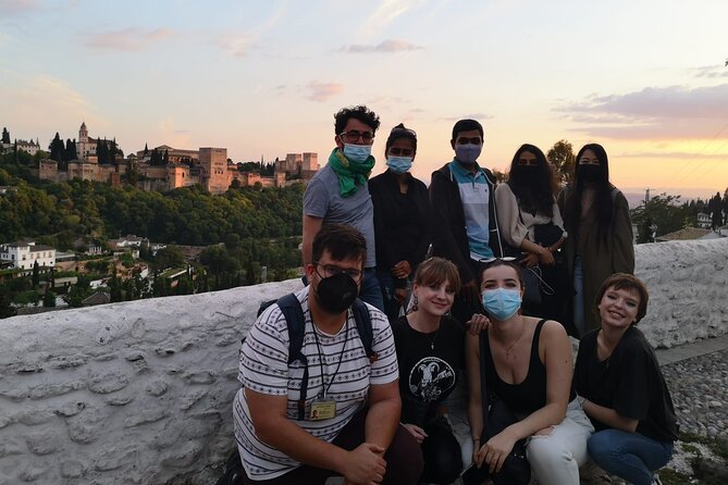 Albaicín and Sacromonte Sunset tour + Flamenco show - What $71.04 buys you