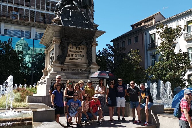 Albaicín and Sacromonte Walking Tour and Flamenco Show - Sacromonte and Granada’s cave-home quarter