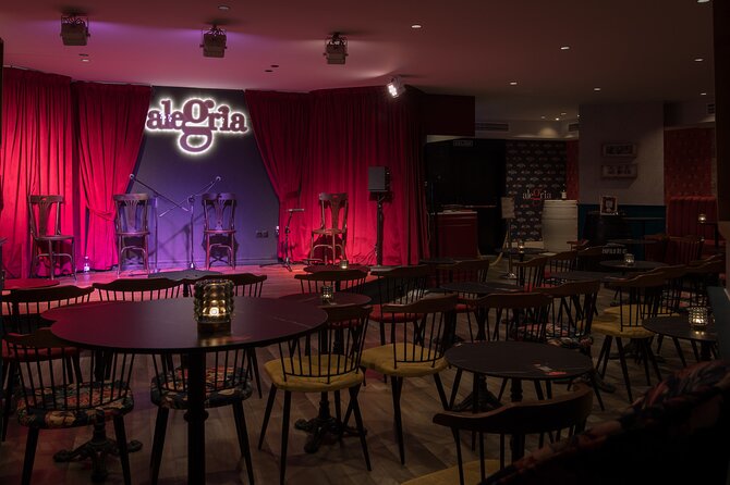 Authentic flamenco show. Alegria and gastronomy Malaga - Sound levels and the feel of the room
