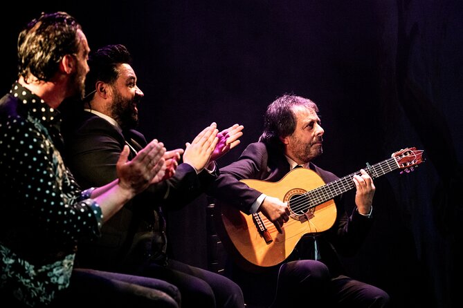 Authentic Flamenco Show at the Teatro Flamenco Sevilla - How the bar and tapas option fit into the evening