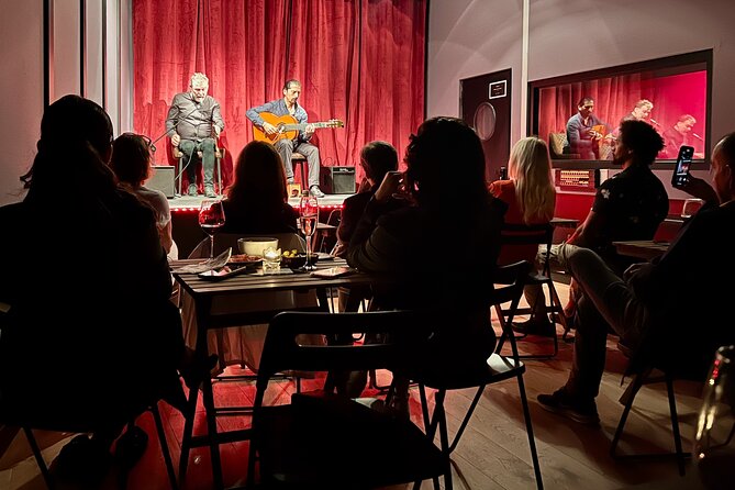 Authentic Flamenco Show Barcelona : Intimate Casa Sors Experience - Why Casa Sors feels different from a large flamenco theater