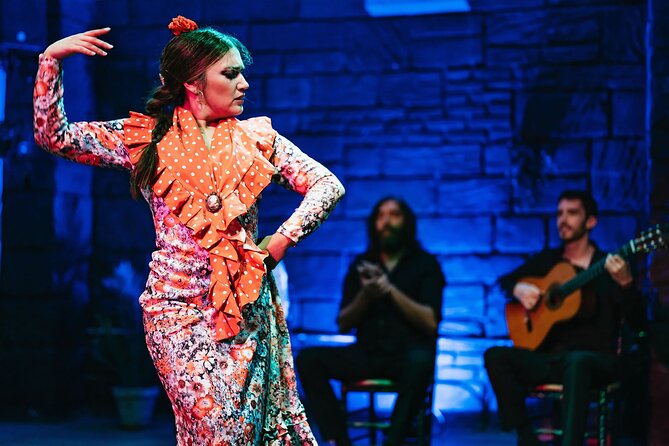 Baraka Triana. Flamenco show with drink - Why this small Triana show works so well