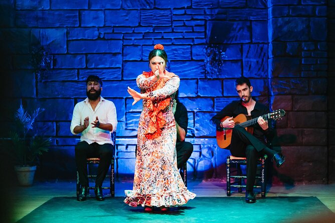 Baraka Triana. Flamenco show with drink - Who should book this flamenco experience?