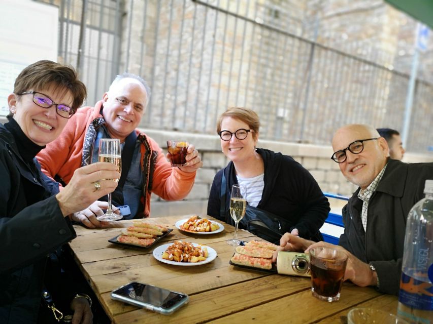 Barcelona: City Tour & Flamenco Show with Wine & Tapas - Tapas and drinks at Taller de Tapes