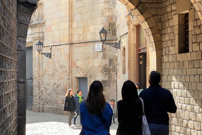 Barcelona Gothic Quarter Tour and Flamenco Show - Why this Barcelona pairing works