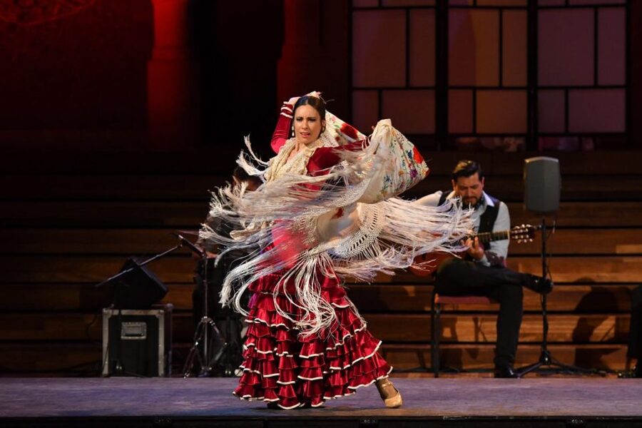 Barcelona: Gran Gala Flamenco Show Entry Ticket - Why the venue choice matters more than it first appears