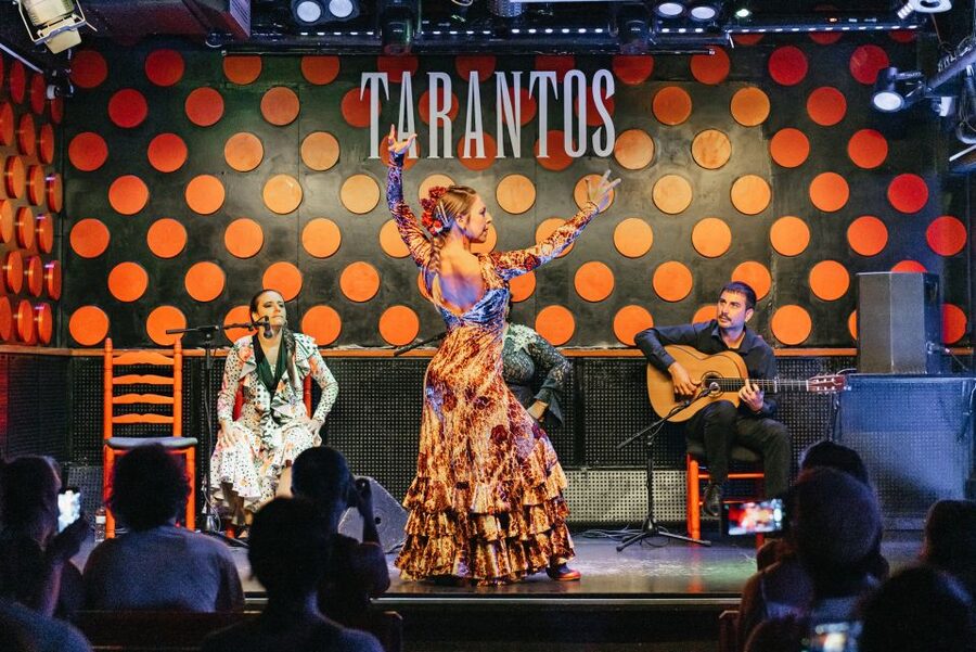 Barcelona: Los Tarantos Flamenco Show - Los Tarantos and the Barcelona flamenco tradition