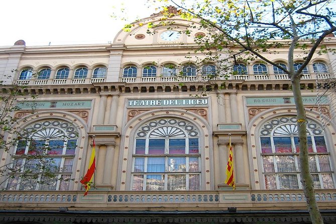 Barcelona Private Gothic Quarter Tour with Flamenco Show - El Born and La Ribera after the royal quarter