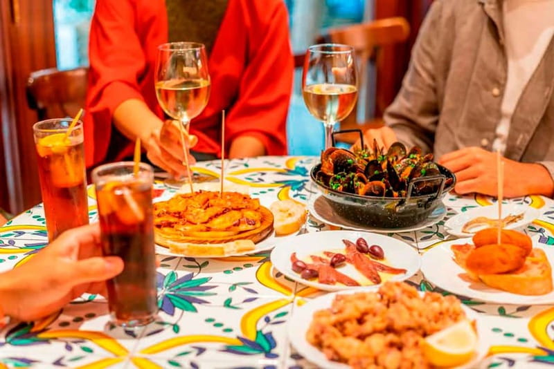 Barcelona: Private Tapas & Wine with Flamenco Show Old Town - Barcelona Cathedral and the Gothic Quarter