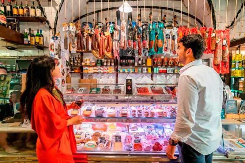 Barcelona: Private Tapas & Wine with Flamenco Show Old Town - Starting near the Palau de la Música Catalana