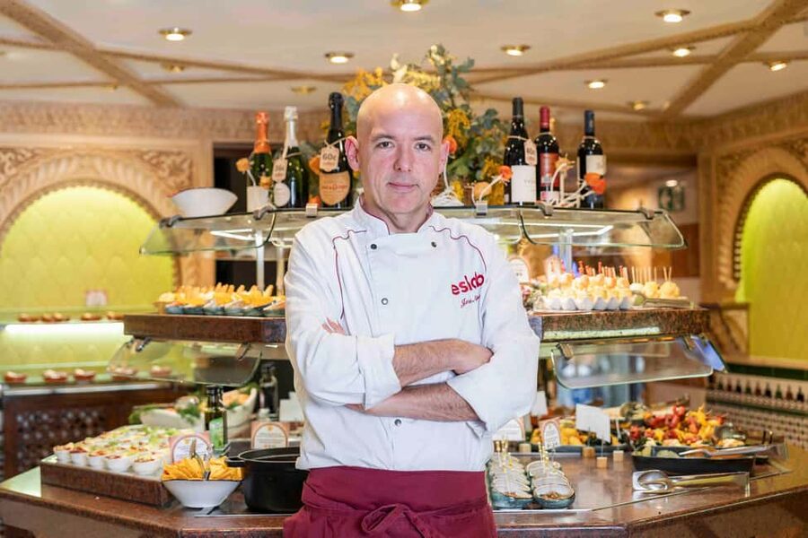 Barcelona: Tablao Flamenco Cordobes with Food/Drink Options - What the 70 to 135 minutes look like