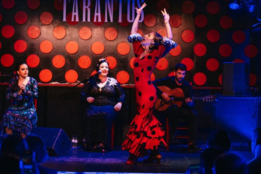 Barcelona: Tapas and Flamenco Experience - Why the flamenco works for first-time visitors