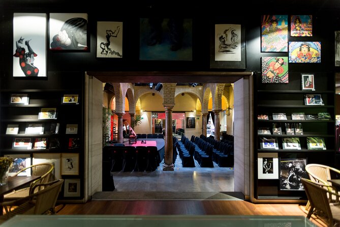 Combined ticket: Puro Flamenco Show + Flamenco Museum visit - What the one-hour performance feels like