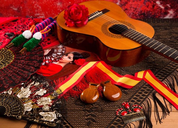 Cordoba Flamenco Show at Tablao El Cardenal with a Drink - Who should book Tablao El Cardenal?