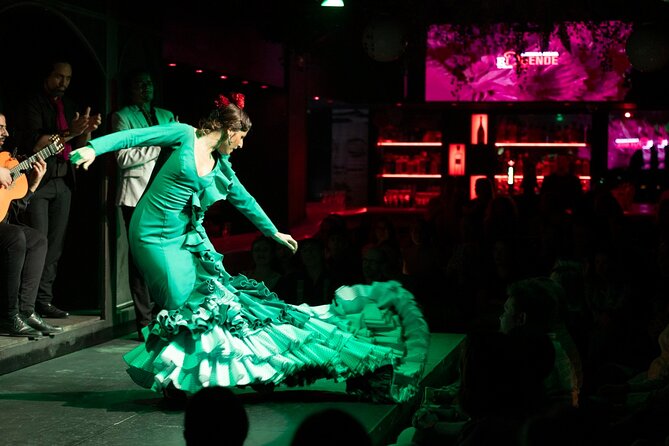 El Duende Flamenco Show with drink option at La Rambla Barcelona - Why this short flamenco show works in Barcelona