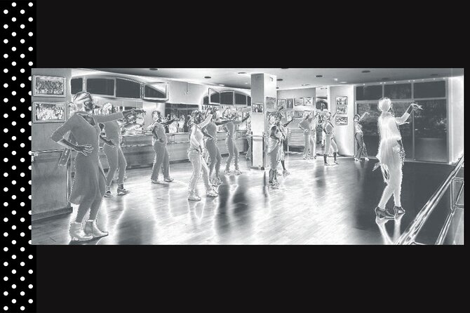 Flamenco Dance Class in Marbella: Learn a Choreo in 1 hour - Inside the private Marbella flamenco club
