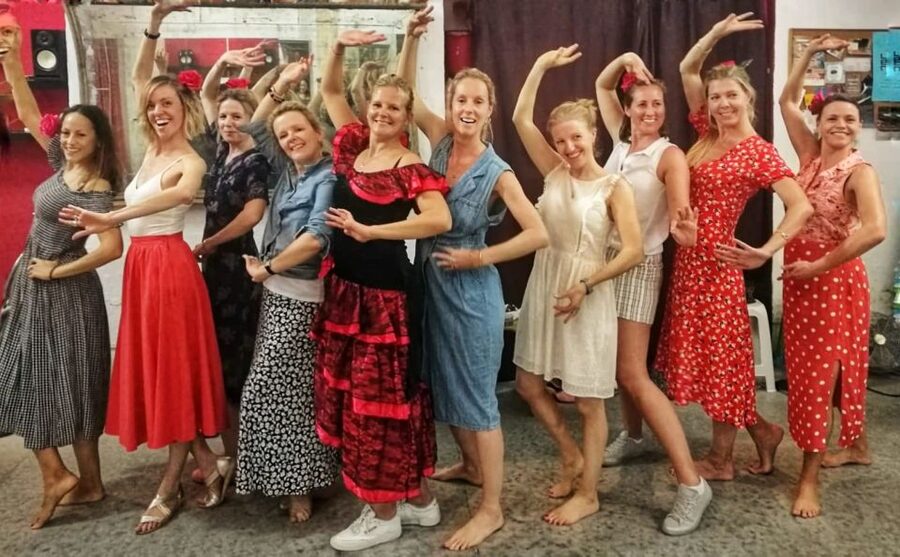 Flamenco Dance Lesson: 60-Minute Class in Seville - Add a professional show after the lesson
