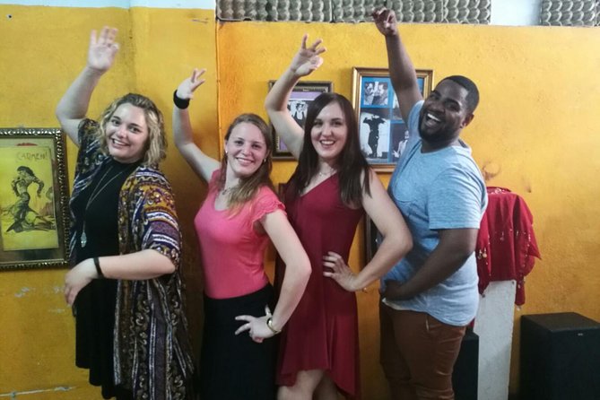 Flamenco Dance Lesson with Optional Show in Seville - Who should book this activity?