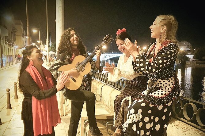 Flamenco Esencia: an unforgettable, intimate and local show/experience - A Small Flamenco Room in Triana