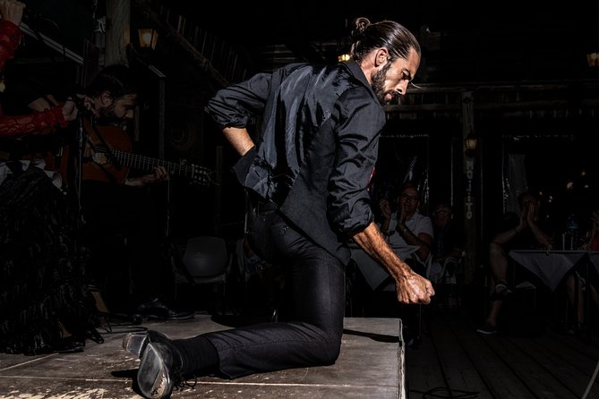 Flamenco evening and barbecue by the sea at the Blue Dolphin Beach Club - What the three-hour schedule means for you