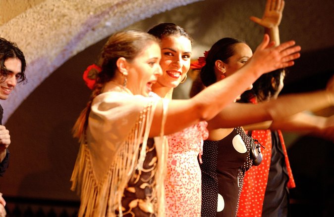Flamenco Night at Tablao Cordobes in Barcelona - Arriving on La Rambla