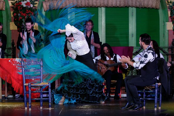 Flamenco Show and Dinner in Seville - The dance, music, and Carmen segment