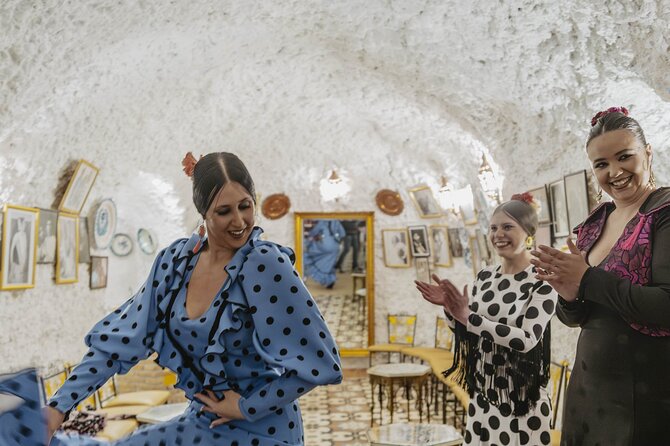 Flamenco show at Cueva Los Amayas, in Sacromonte - Is the $27.22 price good value?