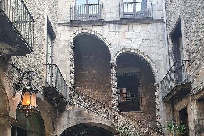 Flamenco Show at Dalmases Palace in Barcelona - Key points at a glance