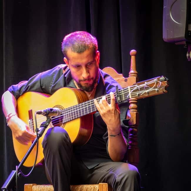 Flamenco Show at La Guarida del Angel with Drink - Practical timing for your evening