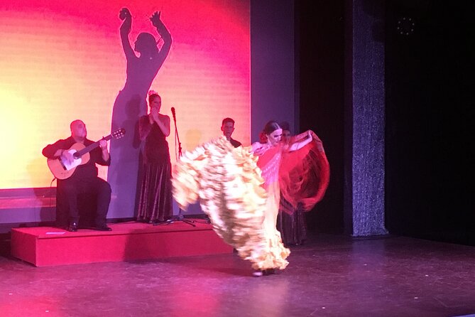 Flamenco Show at the Coliseo theater in San Miguel - What the evening at Castillo San Miguel feels like