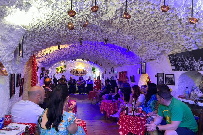 Flamenco Show in Cueva Zincalé - How this compares with a large theater performance