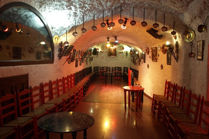 Flamenco Show in the Caves of Sacromonte - The Included Drink and Evening Rhythm