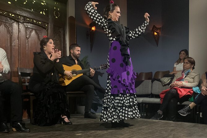 Flamenco show in the heart of Triana - Practical expectations for your evening