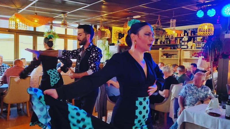 Fuengirola: Flamenco Show at Tipi Tapa Restaurant near Mijas - How the $32 ticket compares in value