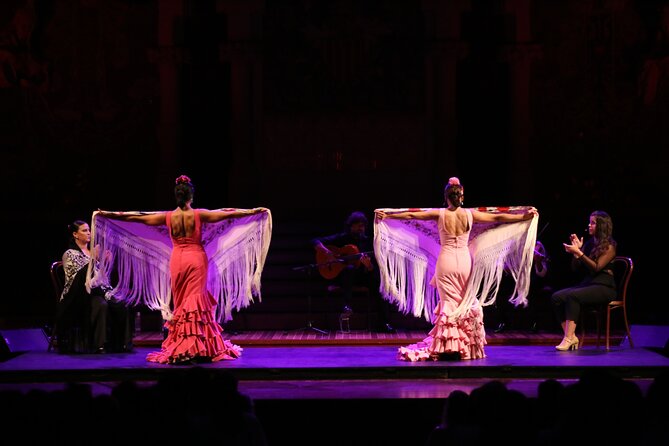 "Gran Gala Flamenco" The Most Famous Flamenco Show in Barcelona - Traditional flamenco or modern stage show?