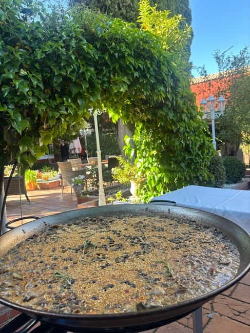 Granada: Dinner with Paella on a Terrace in the Albayzín and Live Flamenco - Key points to know before booking