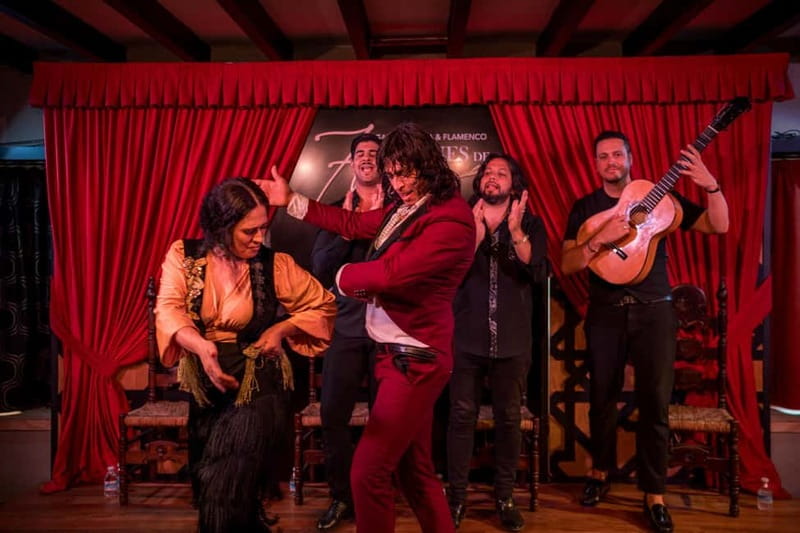 Granada: Dinner with Paella on a Terrace in the Albayzín and Live Flamenco - FAQ