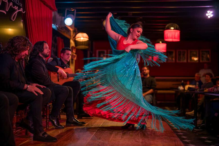 Granada: Flamenco Show in Albayzín - Jardines de Zoraya - Why this Albayzín flamenco show works