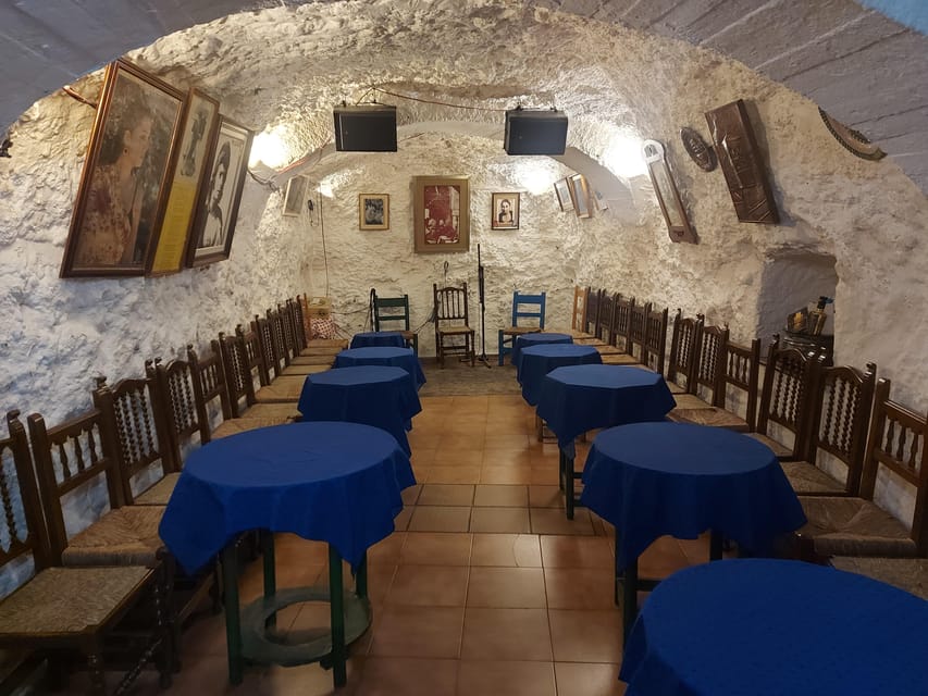 Granada: Flamenco Show in the Cave LA FARAONA - Planning Your Visit to Cam. del Sacromonte, 53