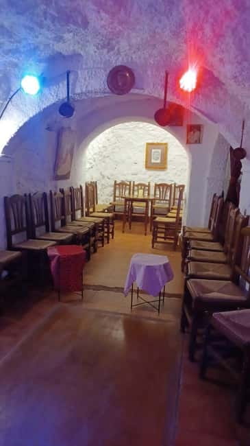 Granada: Flamenco Show Los Parrones in the Sacromonte Caves - A Practical Evening Plan