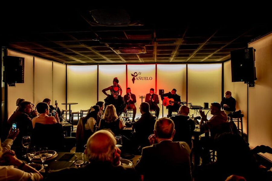 Live flamenco + tasting - Four artists, three flamenco traditions
