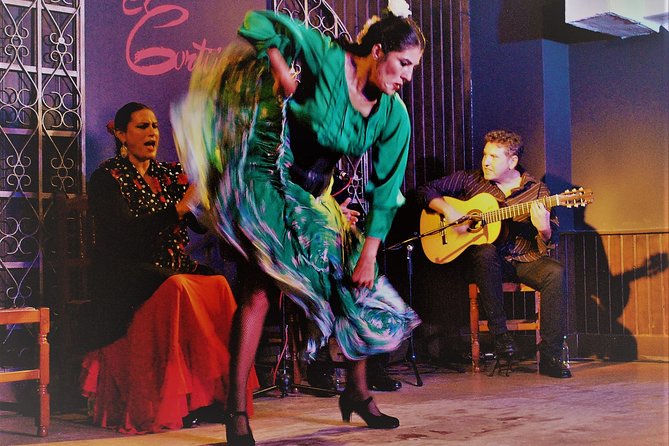 Local Flamenco Show at El Cortijo - Who will enjoy this show most