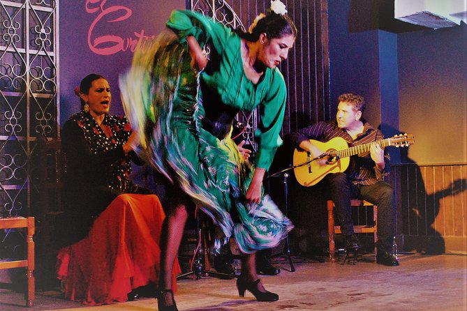 Local Flamenco Show with dinner at El Cortijo - Quick take on El Cortijo