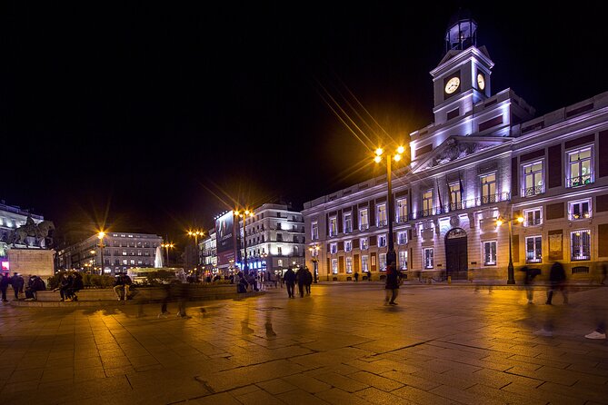 Madrid Evening Walking Tour and optional Flamenco Show - Retiro Park in the cooler hours