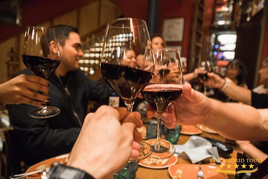 Madrid Flamenco Show and Dinner - Should you book this Madrid flamenco dinner?