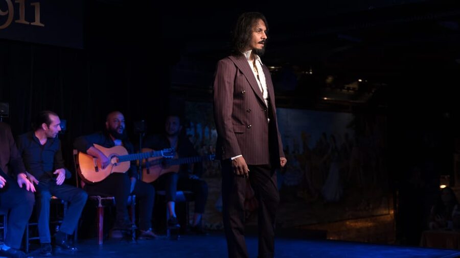 Madrid: Flamenco Show&Drink at Tablao 1911 (World's Oldest) - What happens during the one-hour show