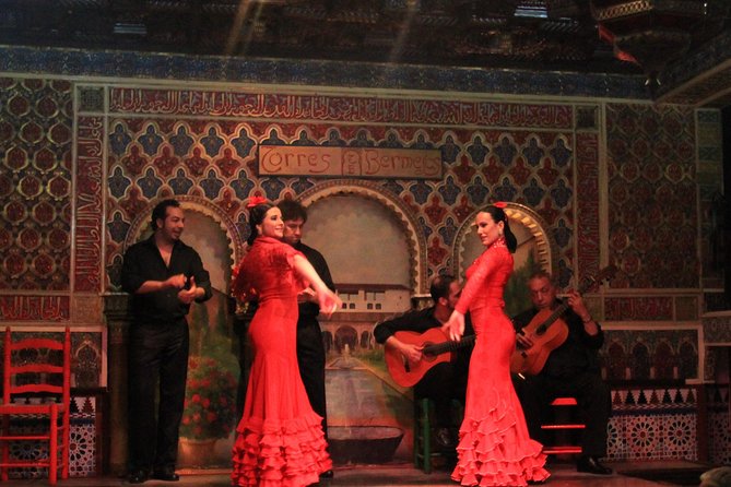 Madrid: Flamenco Show with Tapas or Drink in Tablao Las Tablas - What the Las Tablas show gives you in one hour