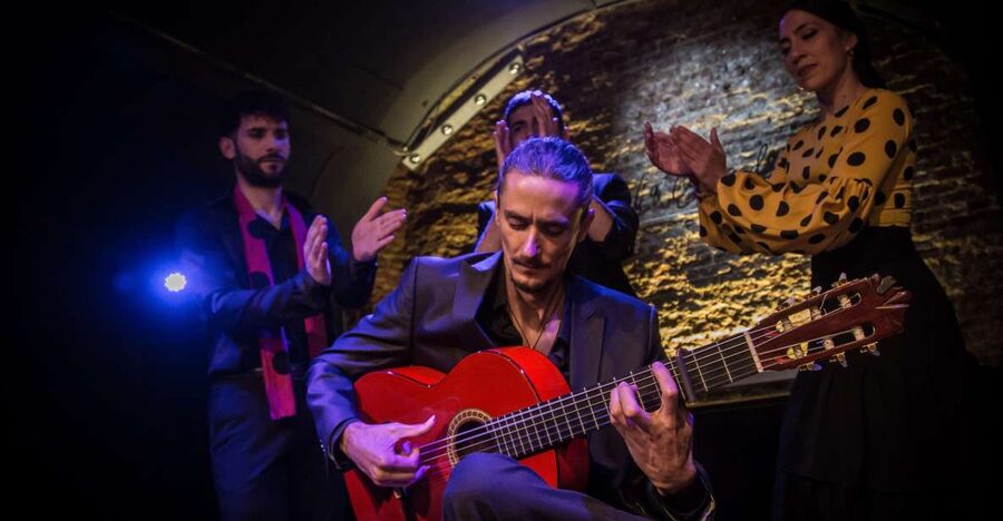 Madrid: La Cueva de Lola Flamenco Show Tickets with Drink - Why this Madrid flamenco show feels so close