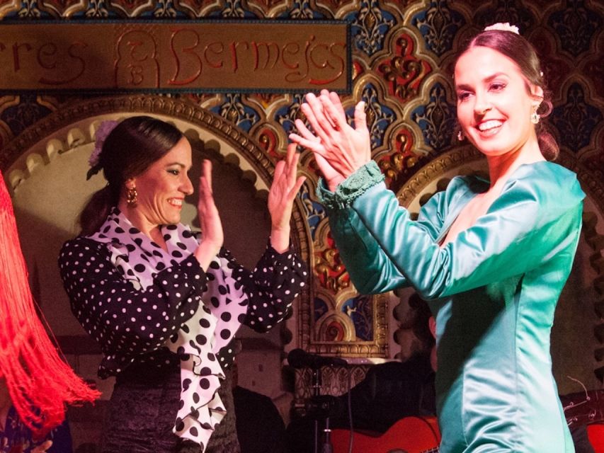 Madrid: Old Town Walking Tour and Flamenco Show - Is this old-town walk and flamenco show worth booking?