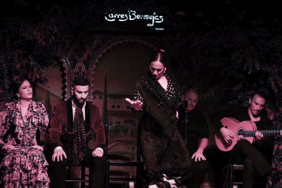 Madrid: Royal Palace Tour, Flamenco Show, & Tapas with Drink - My call on this Madrid combination